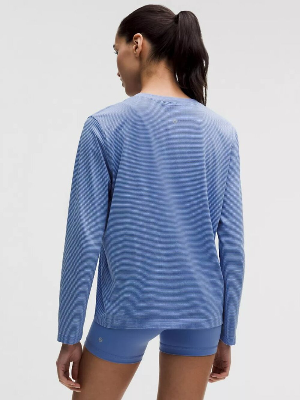 Lululemon NWT Swiftly Relaxed Long Sleeve SZ: 10 Color: Tempo Stripe Blu/Polo - Picture 2 of 9